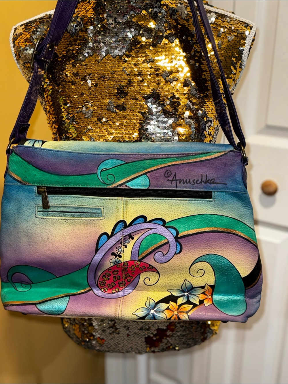 Anuschka Hand-Painted Leather Flap Over Purse Bag Tote Purple Paisley Flowers - Picture 2 of 3